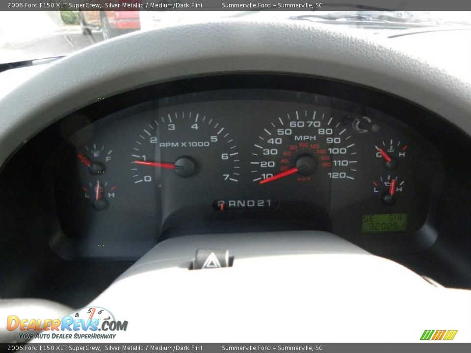2006 Ford F150 XLT SuperCrew Silver Metallic / Medium/Dark Flint Photo #21