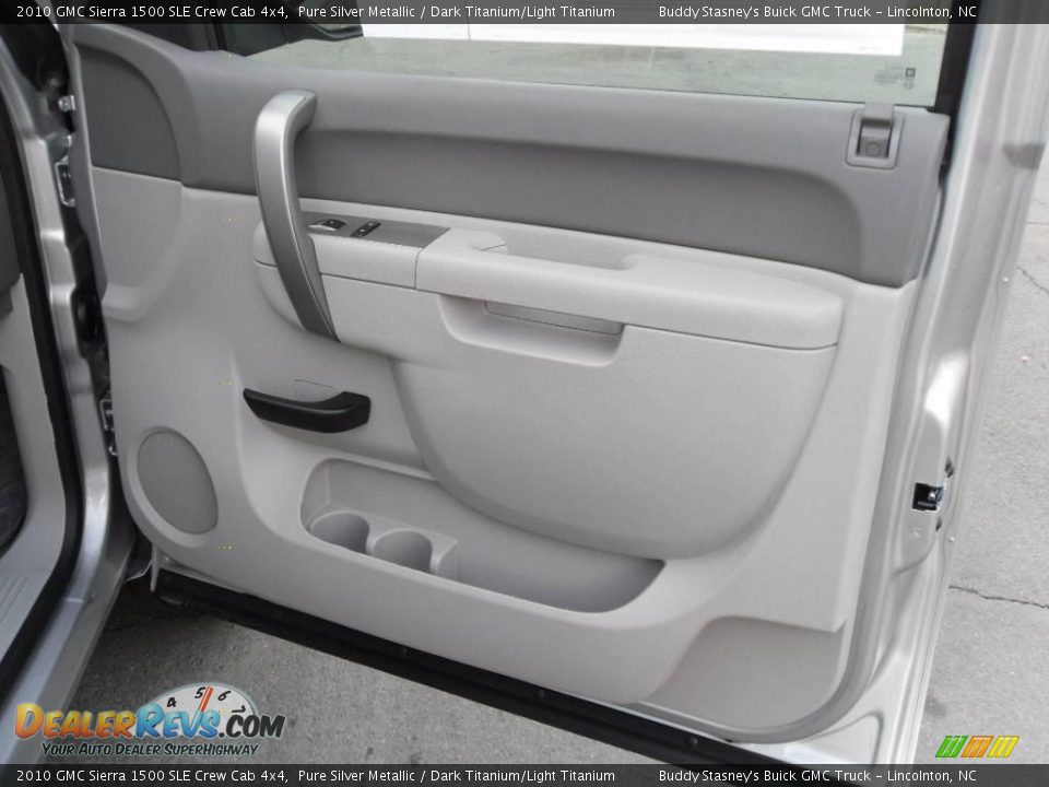 2010 GMC Sierra 1500 SLE Crew Cab 4x4 Pure Silver Metallic / Dark Titanium/Light Titanium Photo #16