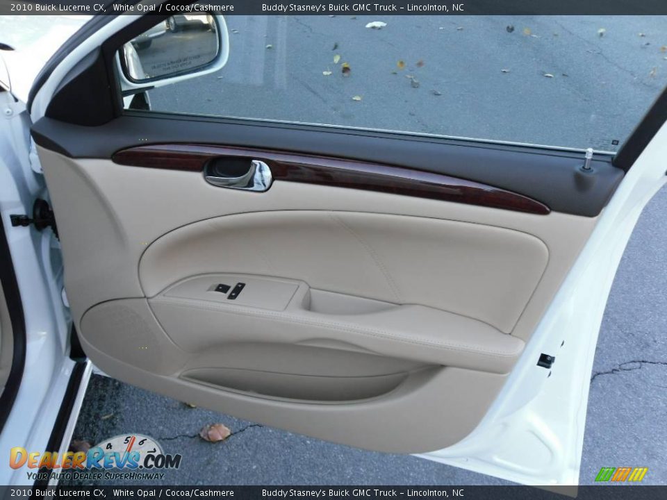 2010 Buick Lucerne CX White Opal / Cocoa/Cashmere Photo #16