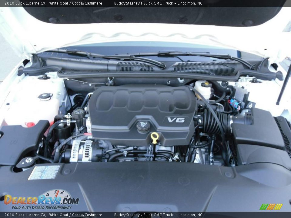 2010 Buick Lucerne CX White Opal / Cocoa/Cashmere Photo #22