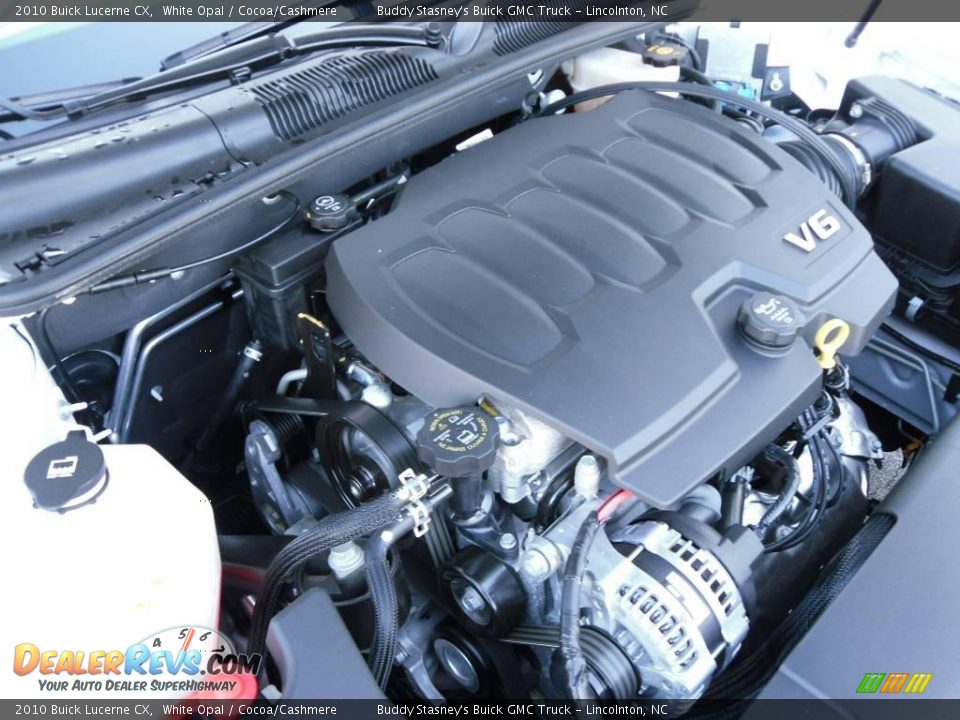 2010 Buick Lucerne CX White Opal / Cocoa/Cashmere Photo #23
