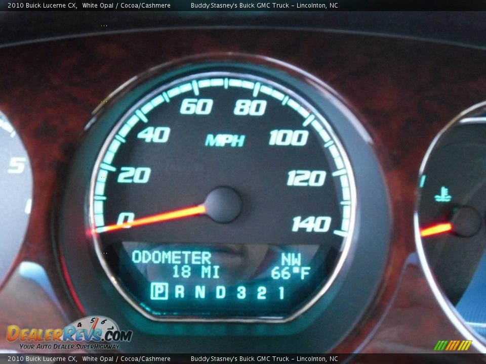 2010 Buick Lucerne CX White Opal / Cocoa/Cashmere Photo #24