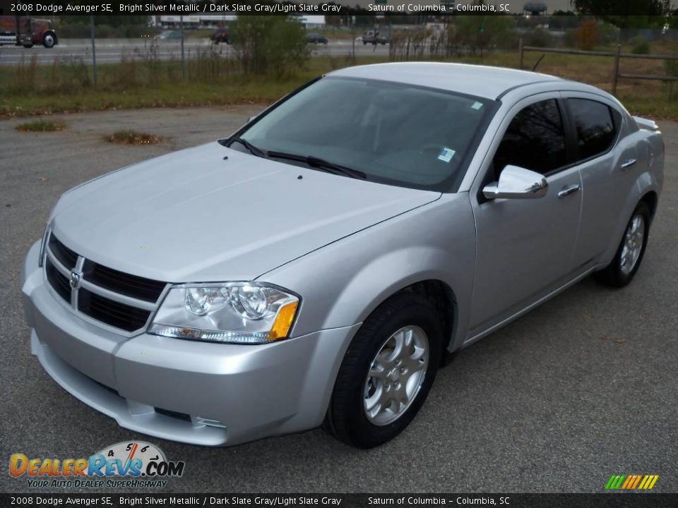 2008 Dodge Avenger SE Bright Silver Metallic / Dark Slate Gray/Light Slate Gray Photo #4