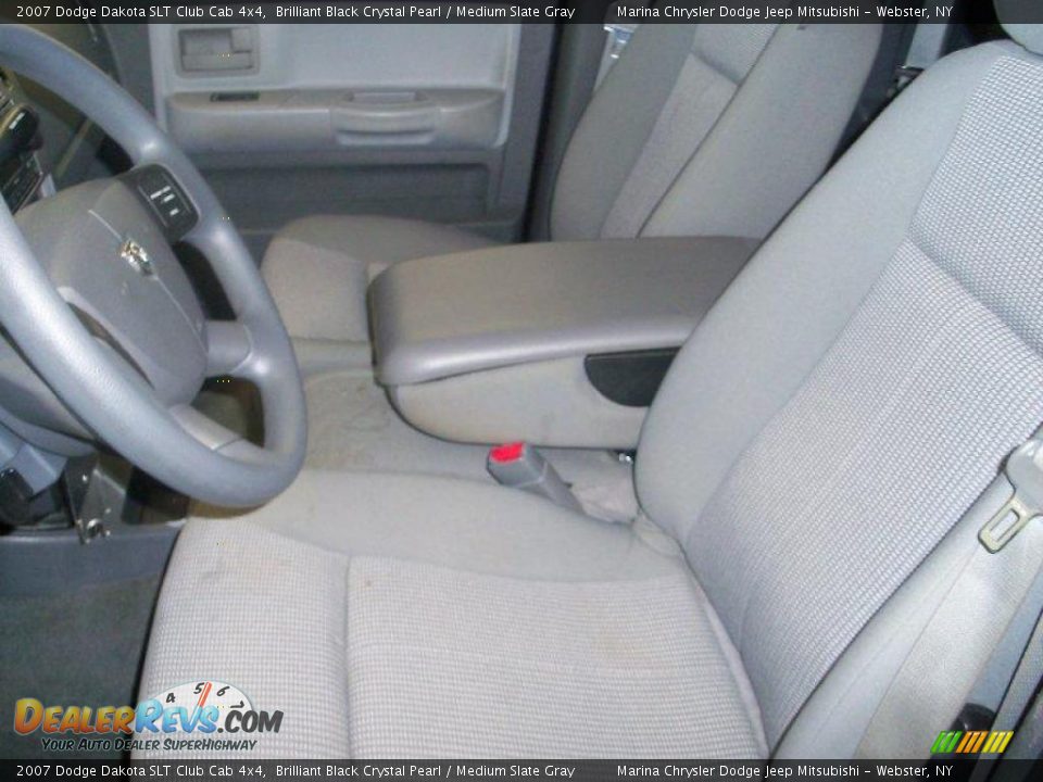 2007 Dodge Dakota SLT Club Cab 4x4 Brilliant Black Crystal Pearl / Medium Slate Gray Photo #2