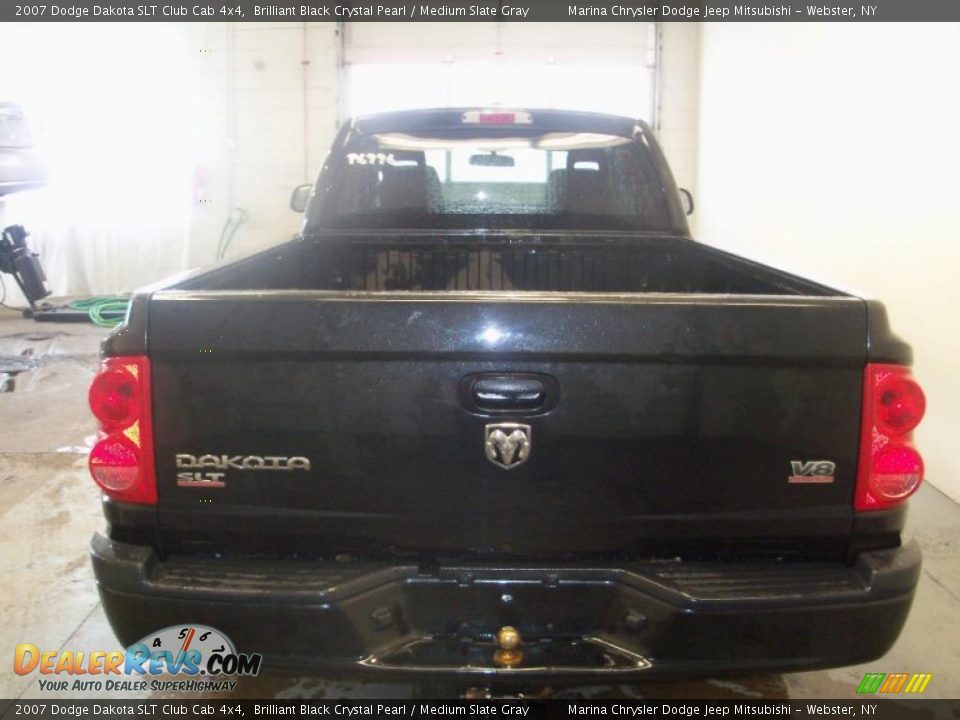 2007 Dodge Dakota SLT Club Cab 4x4 Brilliant Black Crystal Pearl / Medium Slate Gray Photo #9
