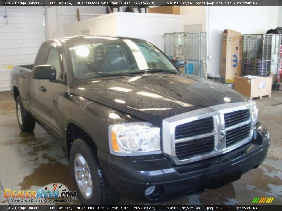 2007 Dodge Dakota SLT Club Cab 4x4 Brilliant Black Crystal Pearl / Medium Slate Gray Photo #11