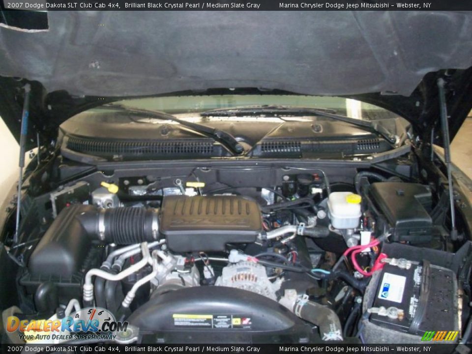 2007 Dodge Dakota SLT Club Cab 4x4 Brilliant Black Crystal Pearl / Medium Slate Gray Photo #14