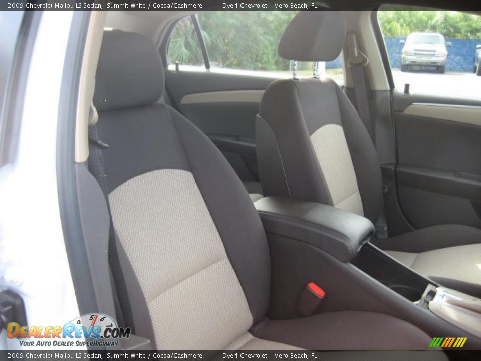 2009 Chevrolet Malibu LS Sedan Summit White / Cocoa/Cashmere Photo #10