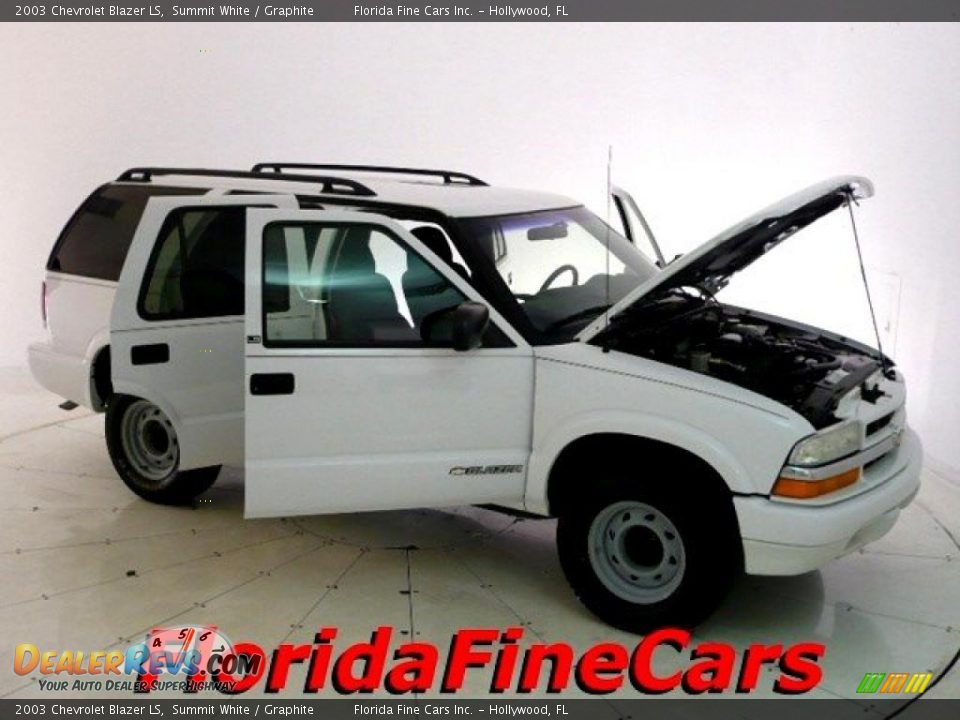 2003 Chevrolet Blazer LS Summit White / Graphite Photo #7
