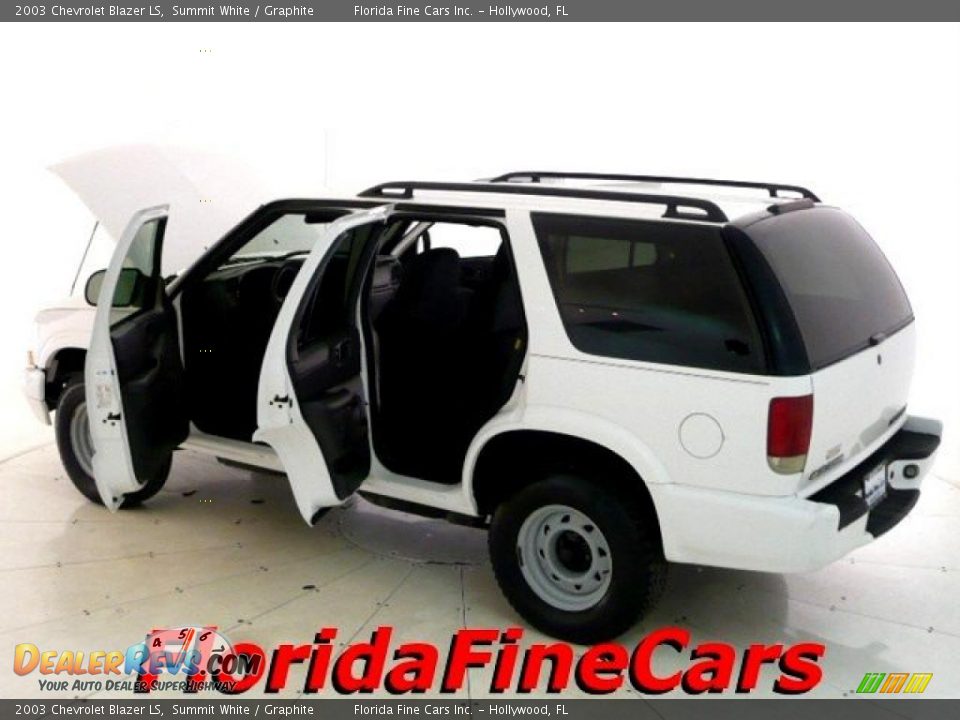 2003 Chevrolet Blazer LS Summit White / Graphite Photo #8