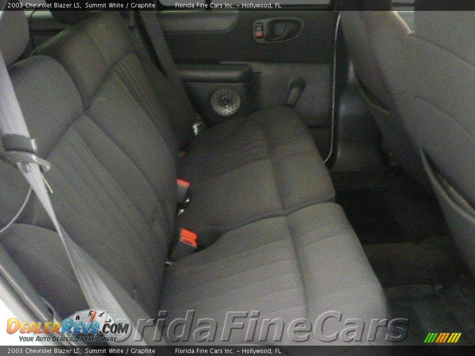 2003 Chevrolet Blazer LS Summit White / Graphite Photo #15
