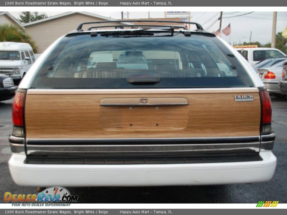 1996 Buick Roadmaster Estate Wagon Bright White / Beige Photo #10