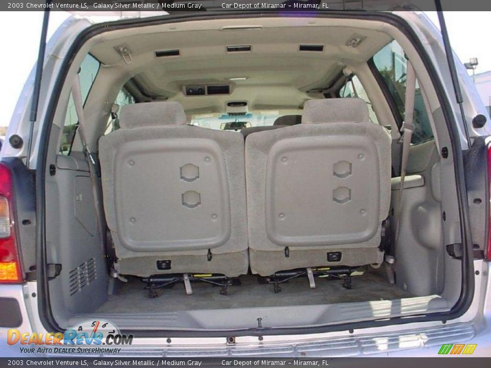 2003 Chevrolet Venture LS Galaxy Silver Metallic / Medium Gray Photo #5