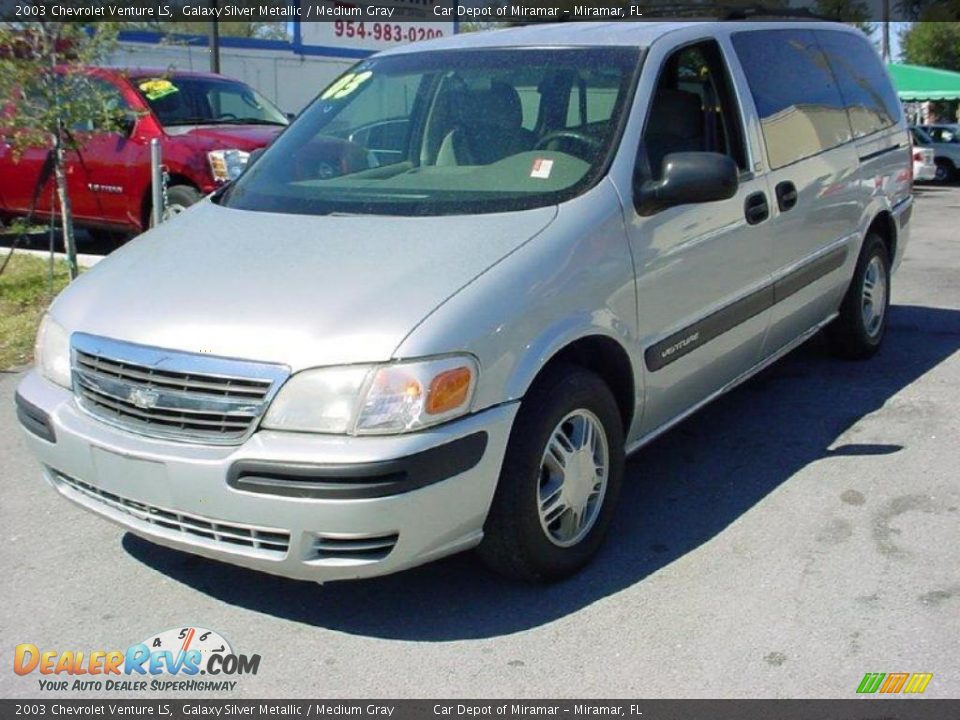 2003 Chevrolet Venture LS Galaxy Silver Metallic / Medium Gray Photo #8