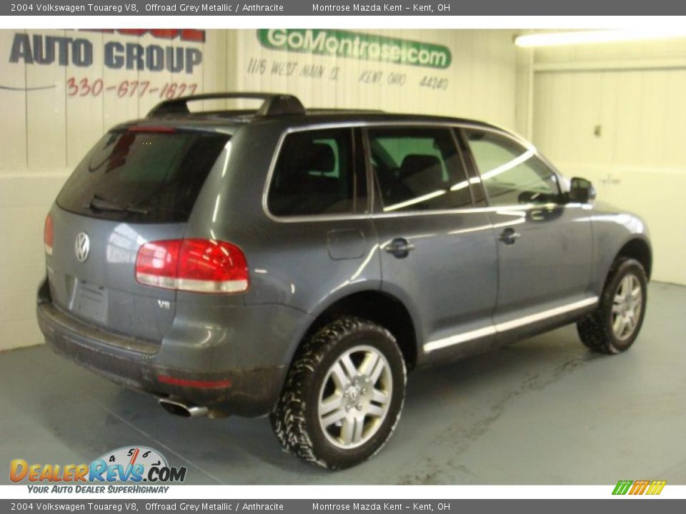 2004 Volkswagen Touareg V8 Offroad Grey Metallic / Anthracite Photo #3