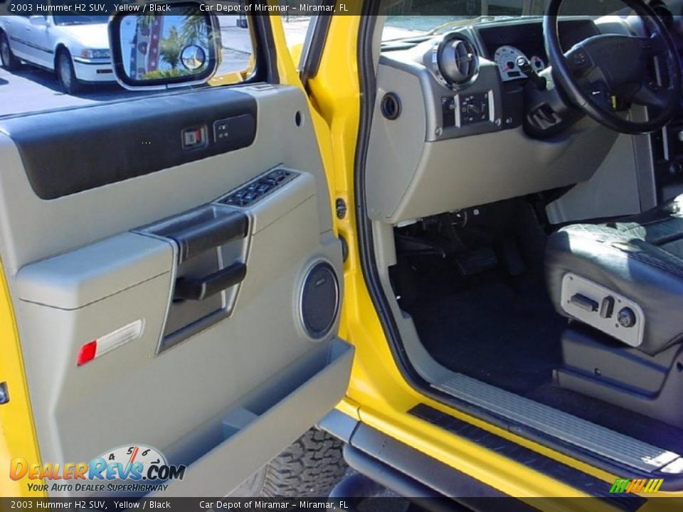 2003 Hummer H2 SUV Yellow / Black Photo #9