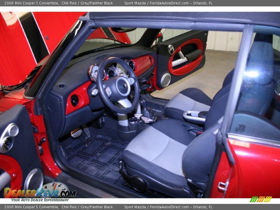 2006 Mini Cooper S Convertible Chili Red / Grey/Panther Black Photo #12