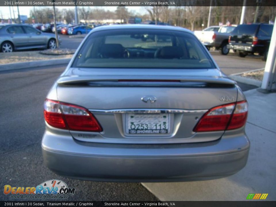 2001 Infiniti I 30 Sedan Titanium Metallic / Graphite Photo #5