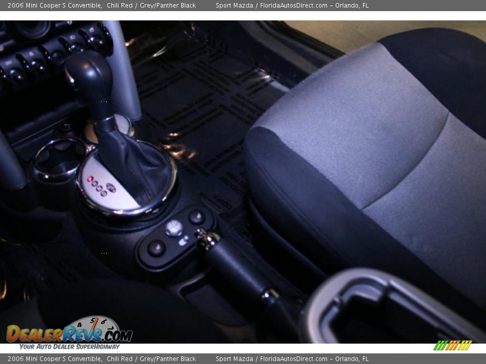 2006 Mini Cooper S Convertible Chili Red / Grey/Panther Black Photo #32
