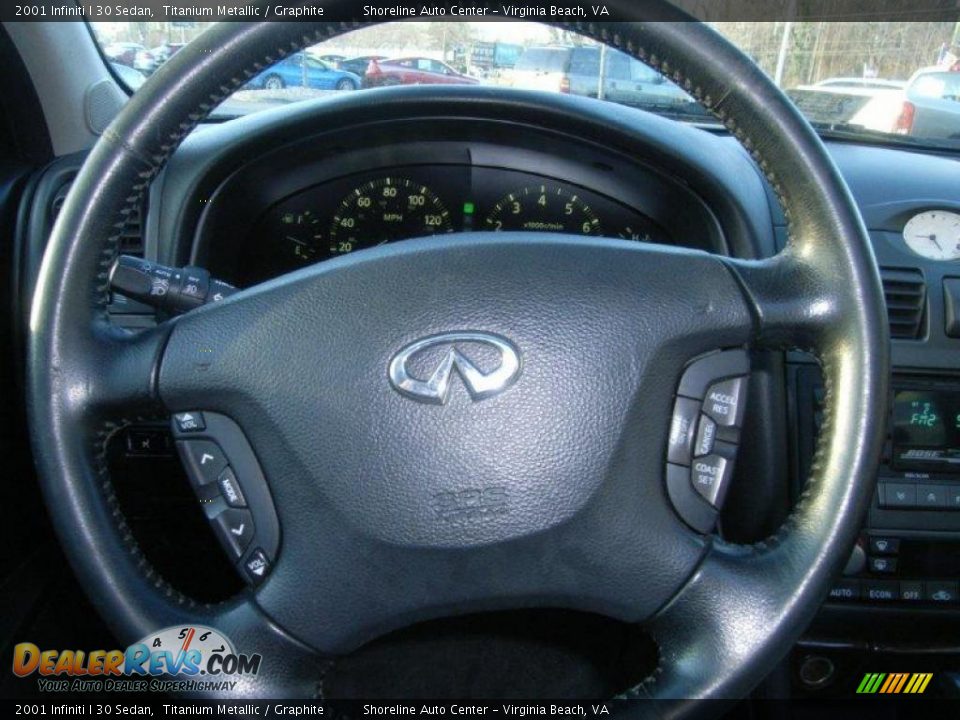 2001 Infiniti I 30 Sedan Titanium Metallic / Graphite Photo #17