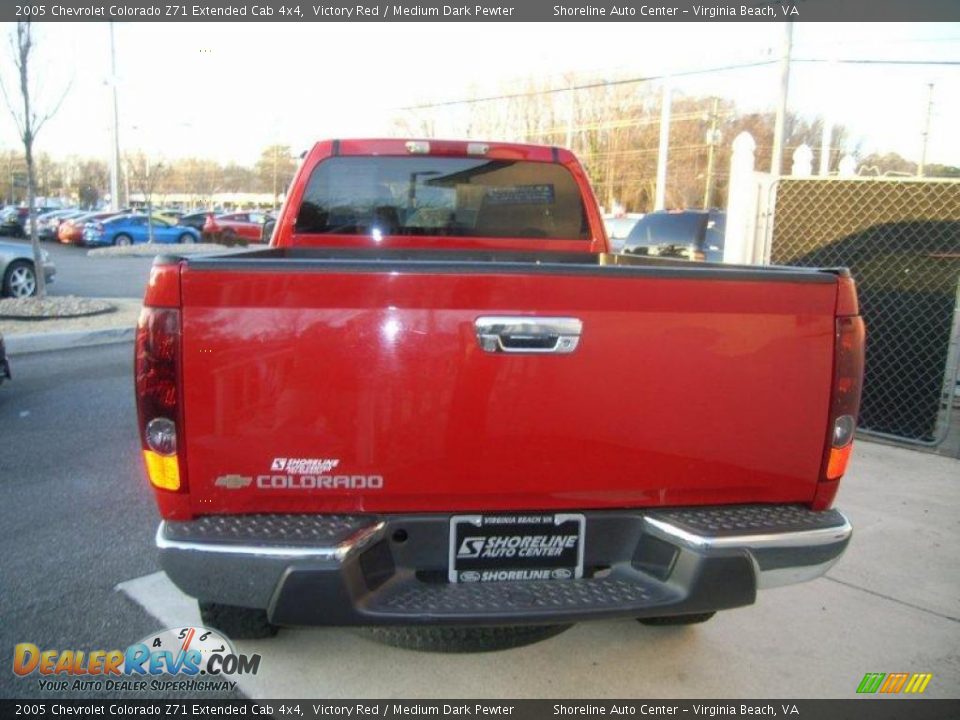 2005 Chevrolet Colorado Z71 Extended Cab 4x4 Victory Red / Medium Dark Pewter Photo #5