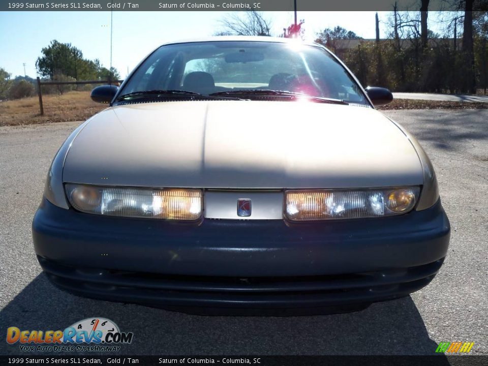 1999 Saturn S Series SL1 Sedan Gold / Tan Photo #3