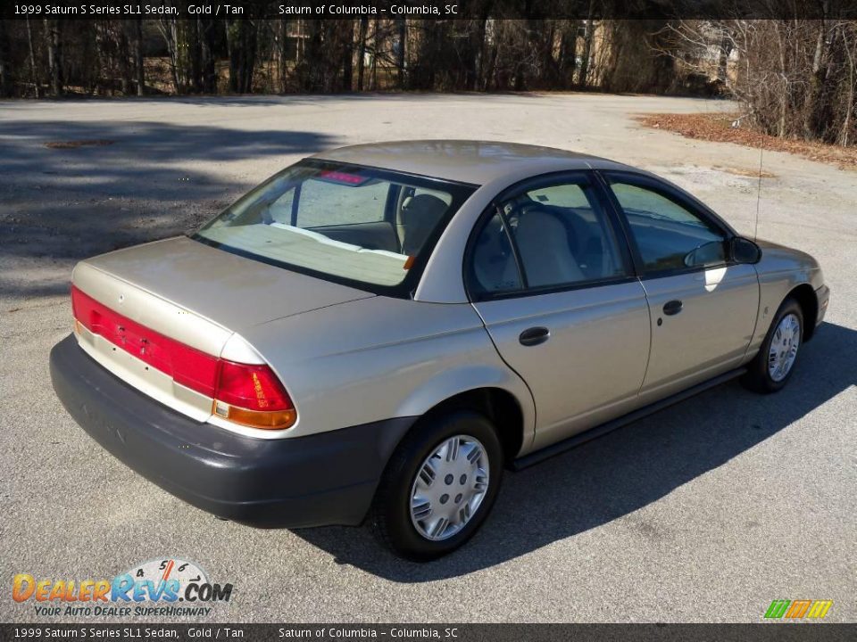 1999 Saturn S Series SL1 Sedan Gold / Tan Photo #9