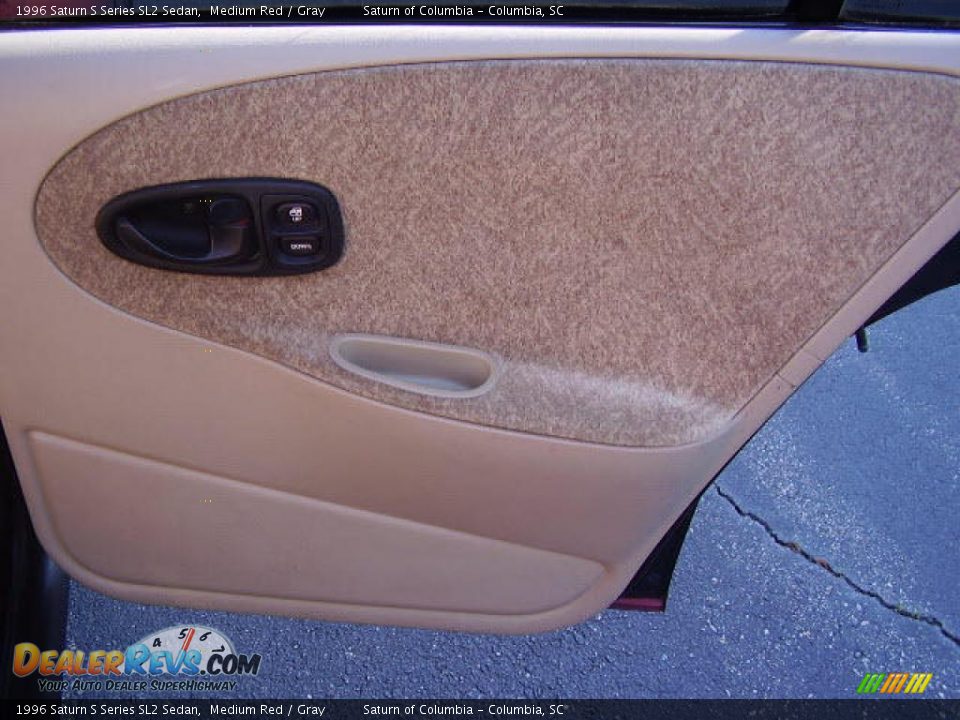 1996 Saturn S Series SL2 Sedan Medium Red / Gray Photo #24