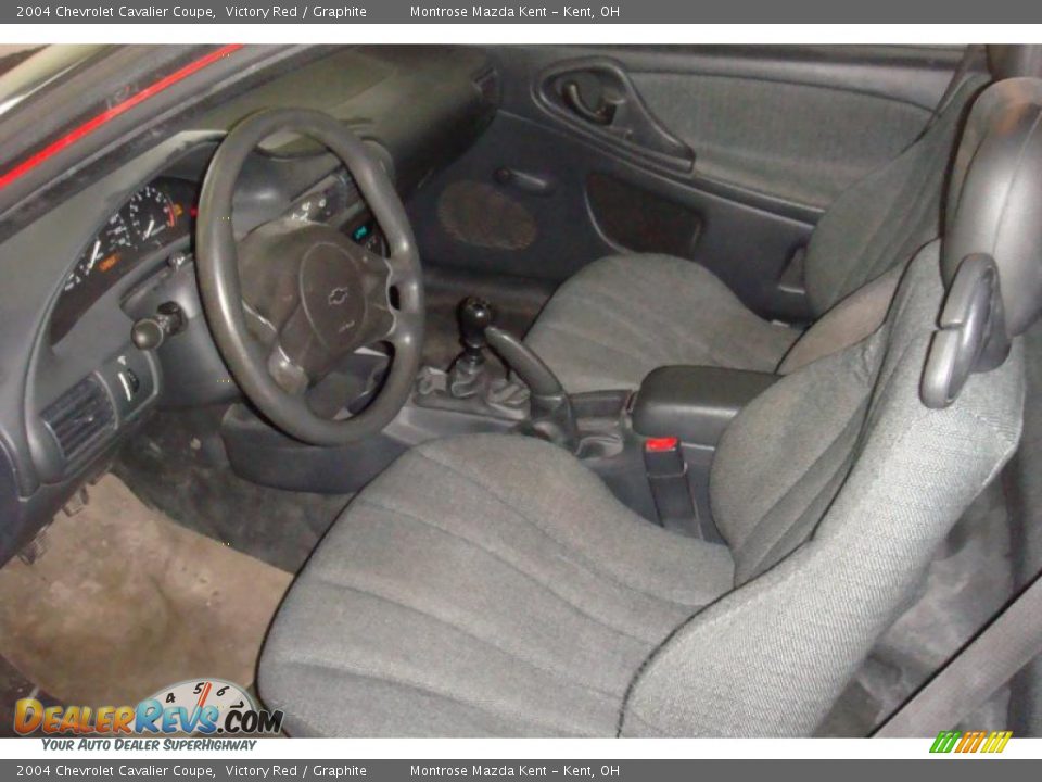 2004 Chevrolet Cavalier Coupe Victory Red / Graphite Photo #9