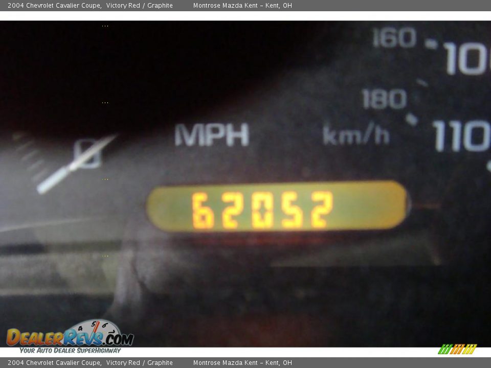 2004 Chevrolet Cavalier Coupe Victory Red / Graphite Photo #18