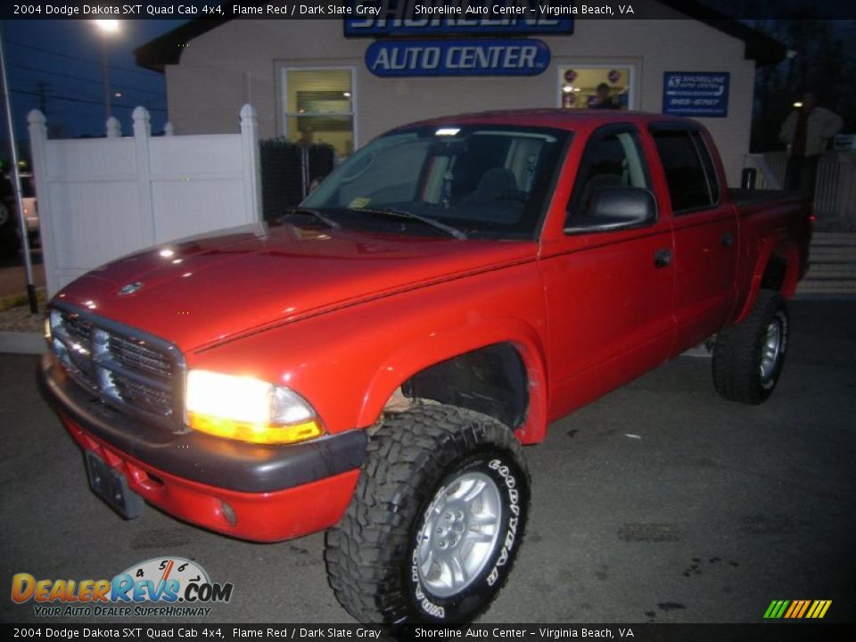 2004 Dodge Dakota SXT Quad Cab 4x4 Flame Red / Dark Slate Gray Photo #1