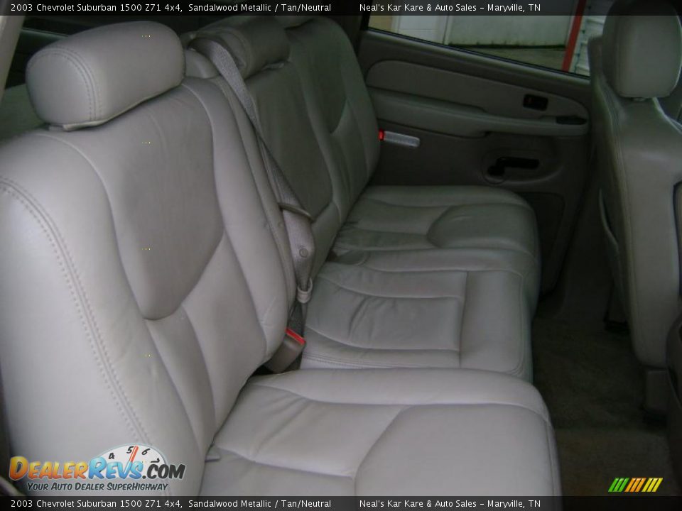 2003 Chevrolet Suburban 1500 Z71 4x4 Sandalwood Metallic / Tan/Neutral Photo #20