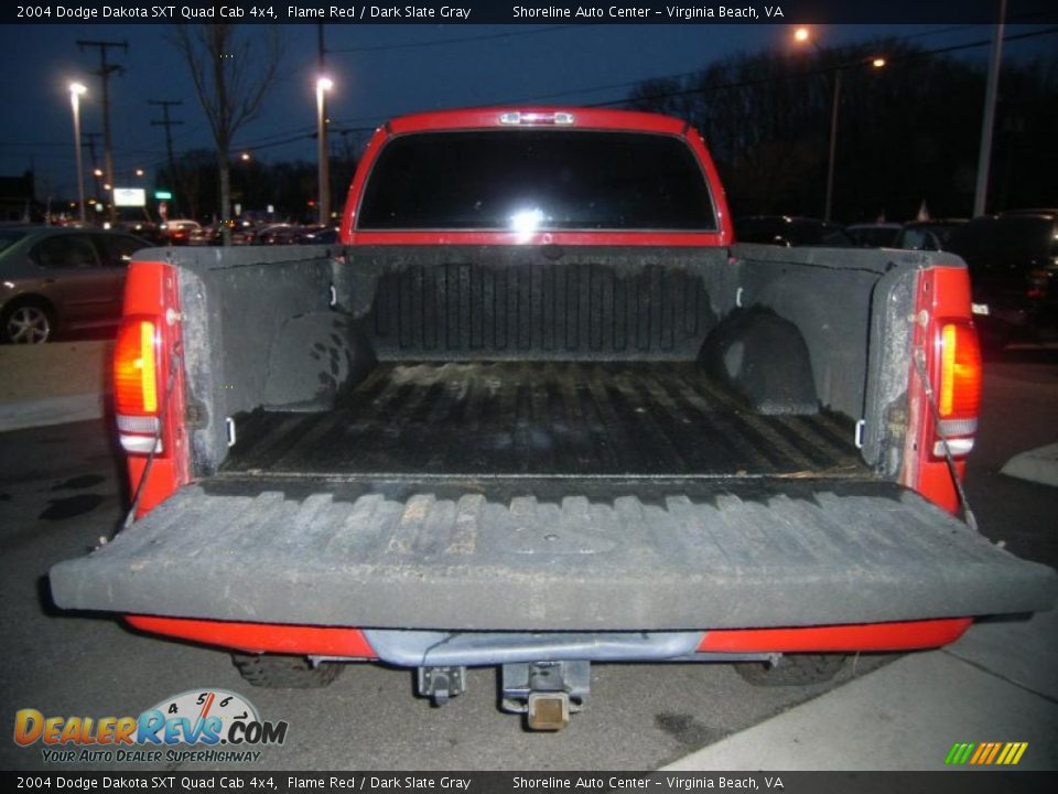 2004 Dodge Dakota SXT Quad Cab 4x4 Flame Red / Dark Slate Gray Photo #10