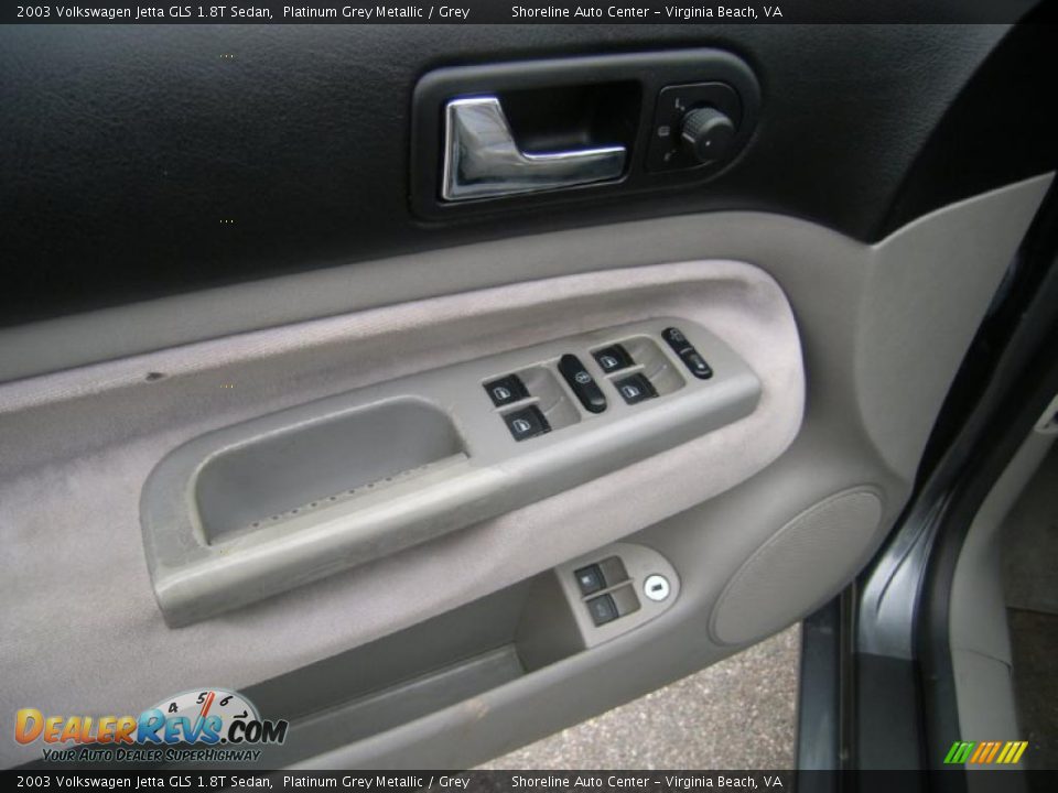 2003 Volkswagen Jetta GLS 1.8T Sedan Platinum Grey Metallic / Grey Photo #15