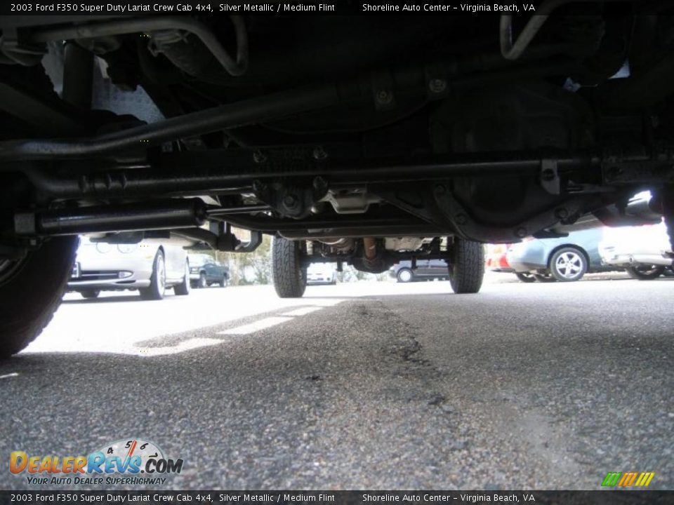2003 Ford F350 Super Duty Lariat Crew Cab 4x4 Silver Metallic / Medium Flint Photo #31