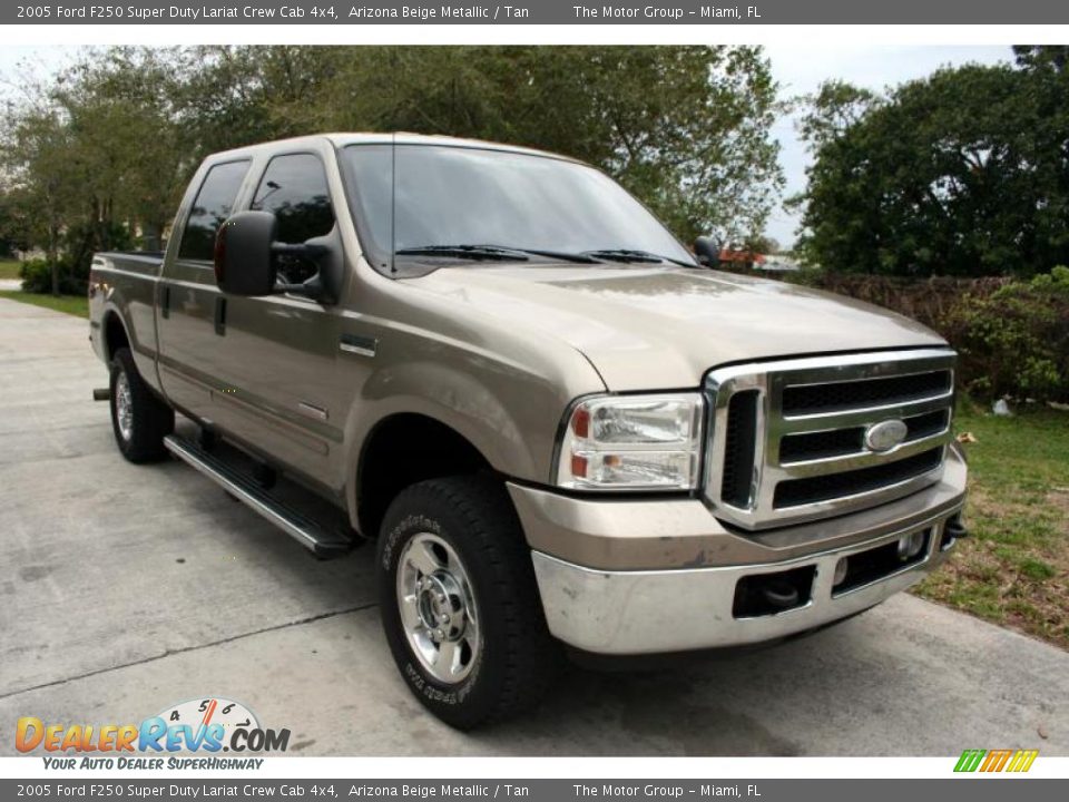 2005 Ford F250 Super Duty Lariat Crew Cab 4x4 Arizona Beige Metallic / Tan Photo #17