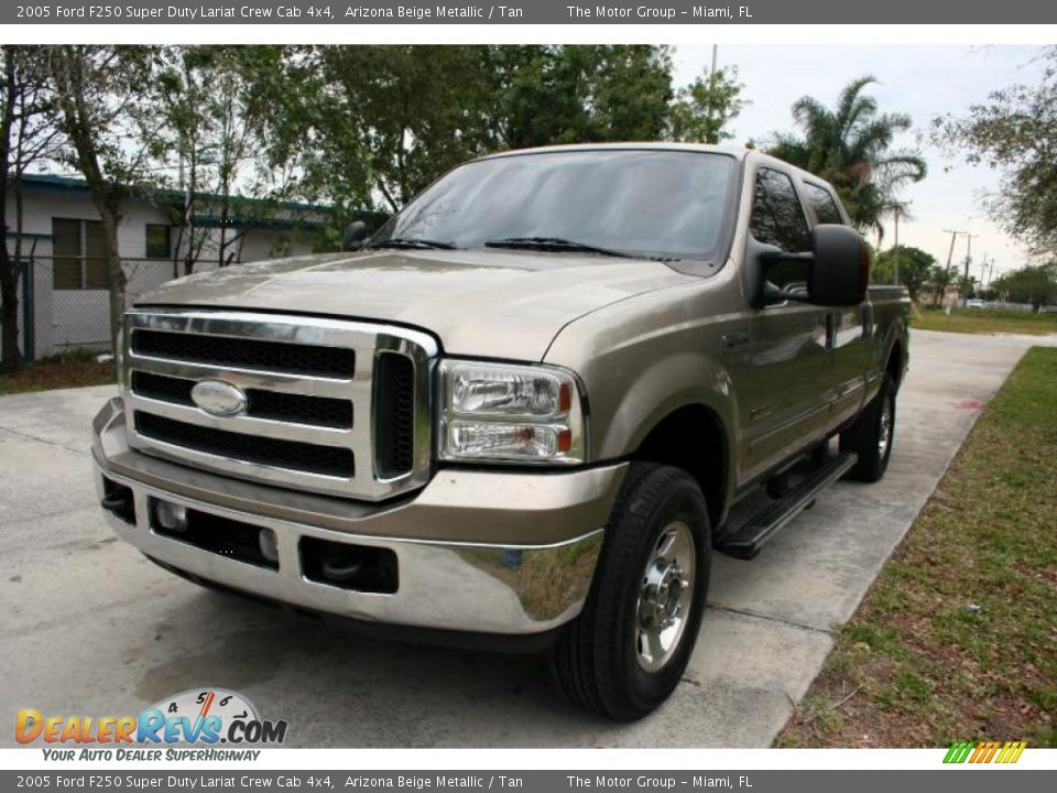 2005 Ford F250 Super Duty Lariat Crew Cab 4x4 Arizona Beige Metallic / Tan Photo #18
