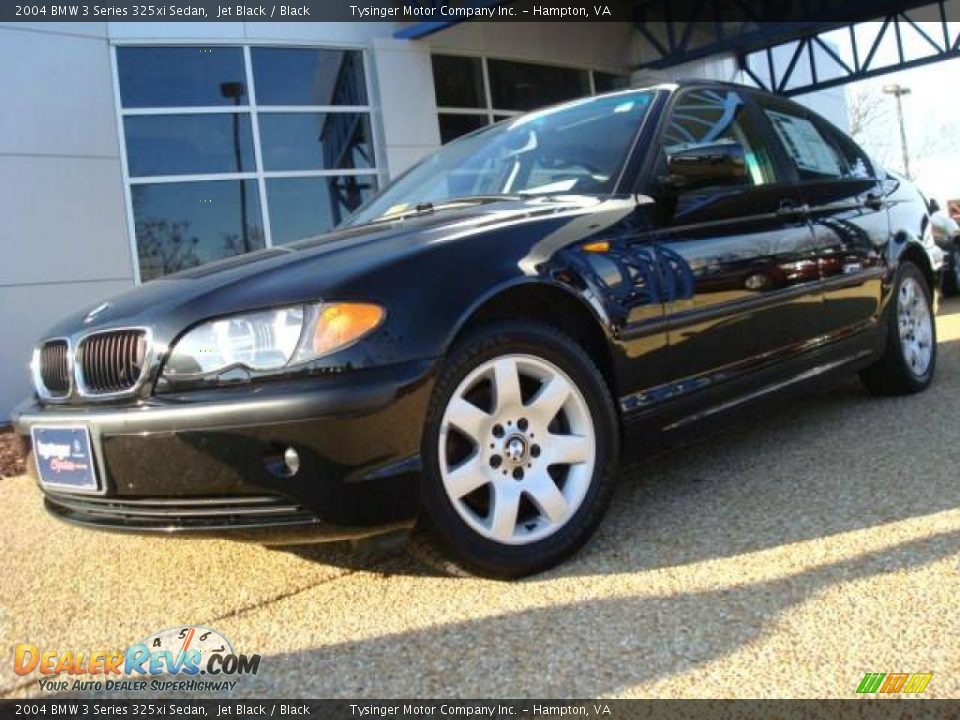 2004 BMW 3 Series 325xi Sedan Jet Black / Black Photo #1