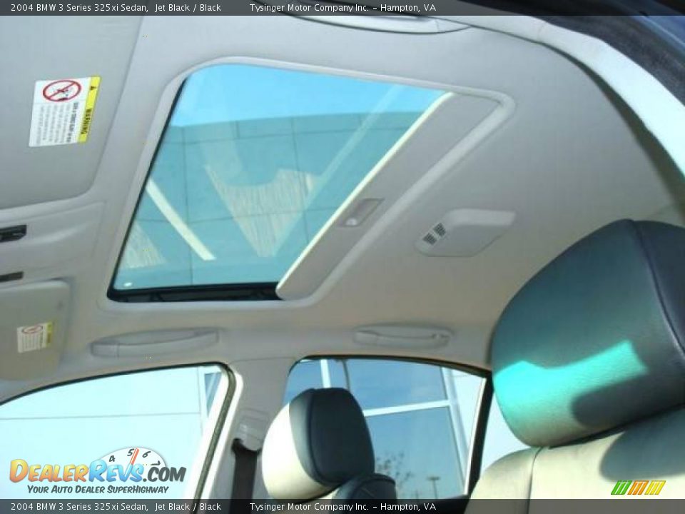 2004 BMW 3 Series 325xi Sedan Jet Black / Black Photo #11
