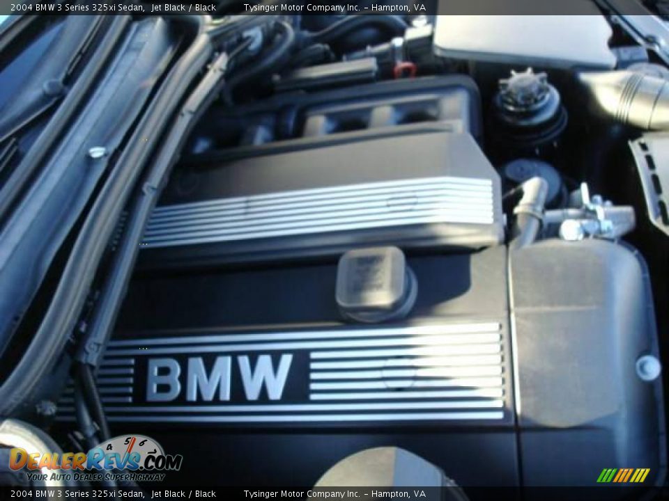 2004 BMW 3 Series 325xi Sedan Jet Black / Black Photo #24