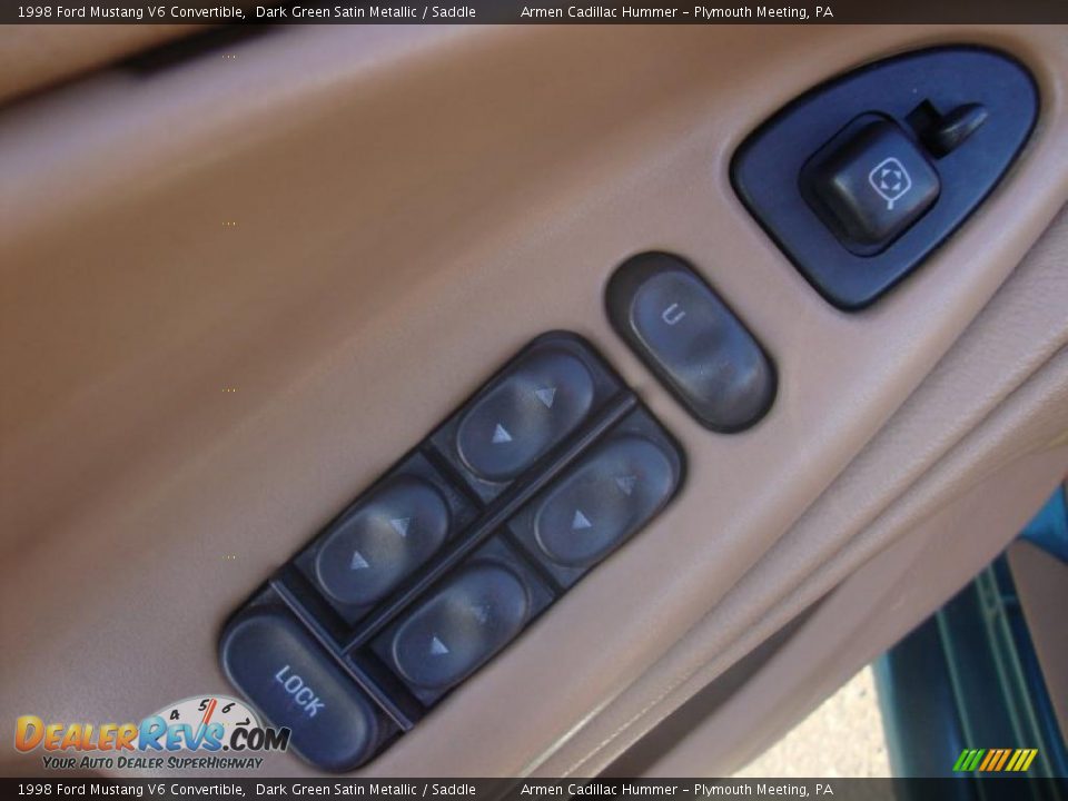 1998 Ford Mustang V6 Convertible Dark Green Satin Metallic / Saddle Photo #14
