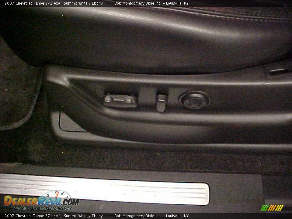 2007 Chevrolet Tahoe Z71 4x4 Summit White / Ebony Photo #24