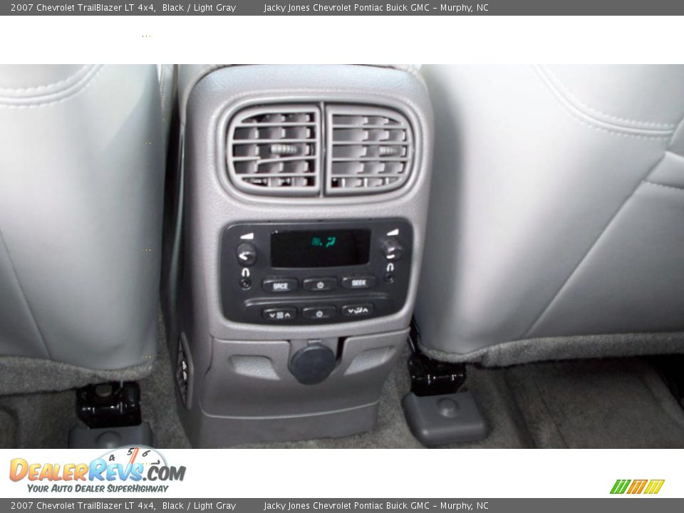 2007 Chevrolet TrailBlazer LT 4x4 Black / Light Gray Photo #15