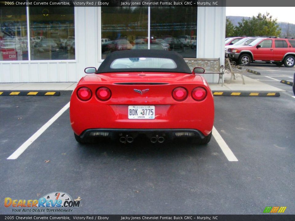 2005 Chevrolet Corvette Convertible Victory Red / Ebony Photo #10