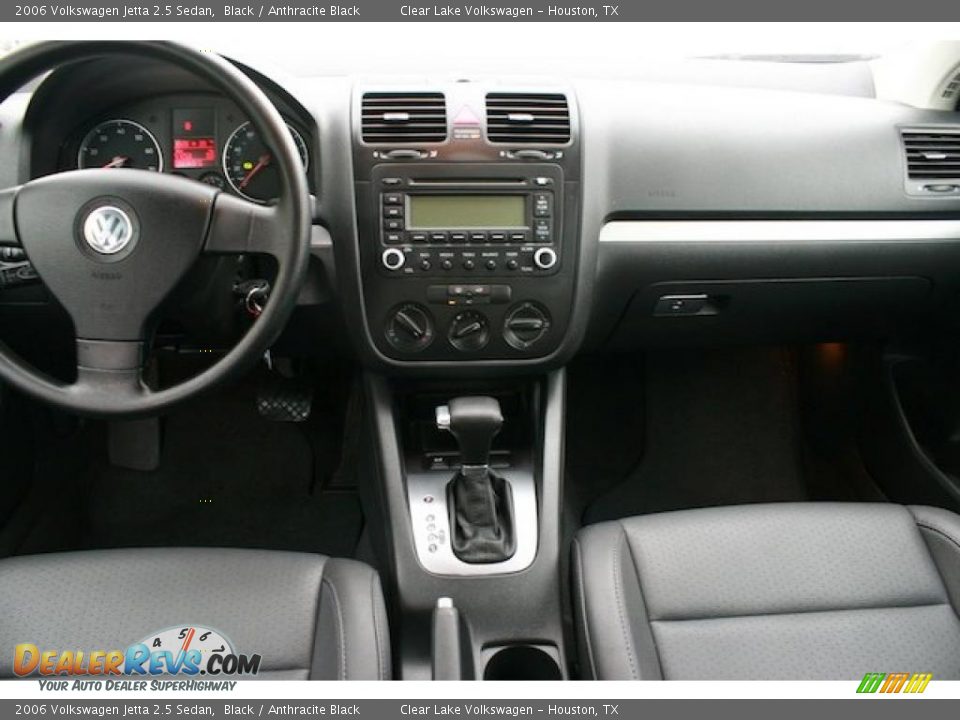 2006 Volkswagen Jetta 2.5 Sedan Black / Anthracite Black Photo #6