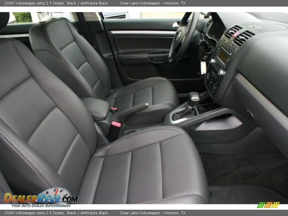 2006 Volkswagen Jetta 2.5 Sedan Black / Anthracite Black Photo #30