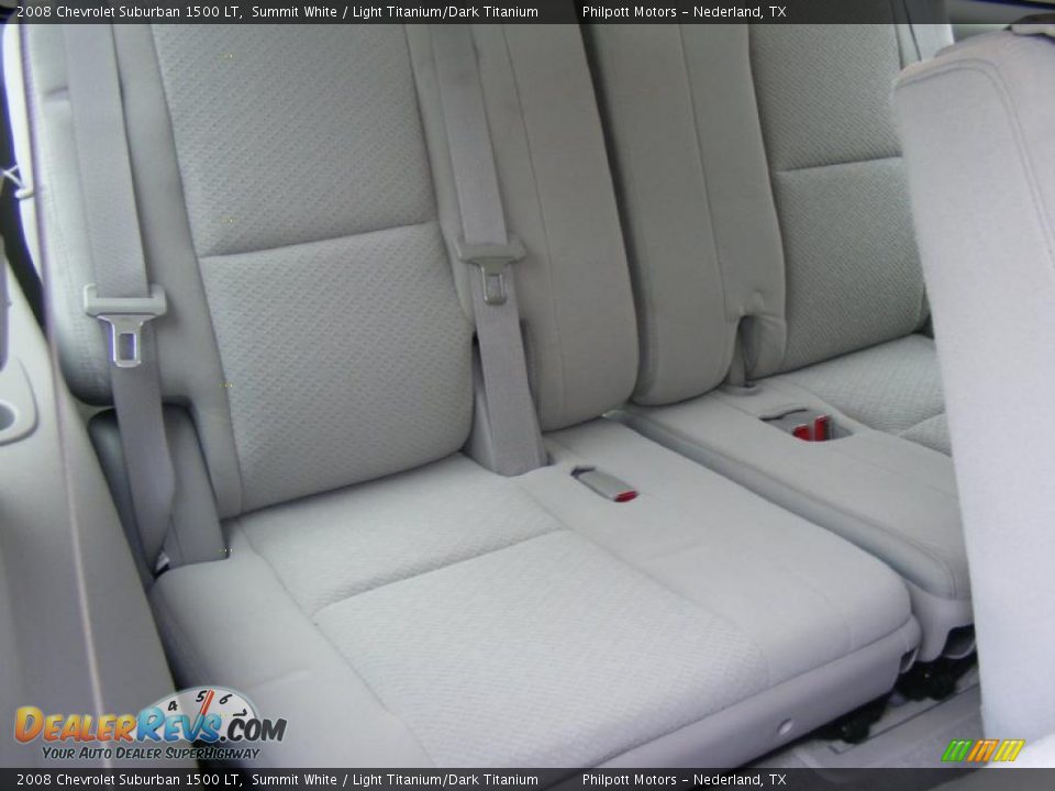 2008 Chevrolet Suburban 1500 LT Summit White / Light Titanium/Dark Titanium Photo #28