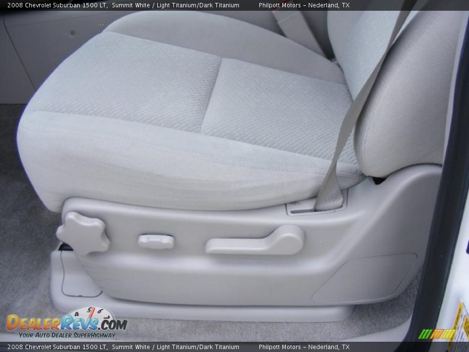 2008 Chevrolet Suburban 1500 LT Summit White / Light Titanium/Dark Titanium Photo #36