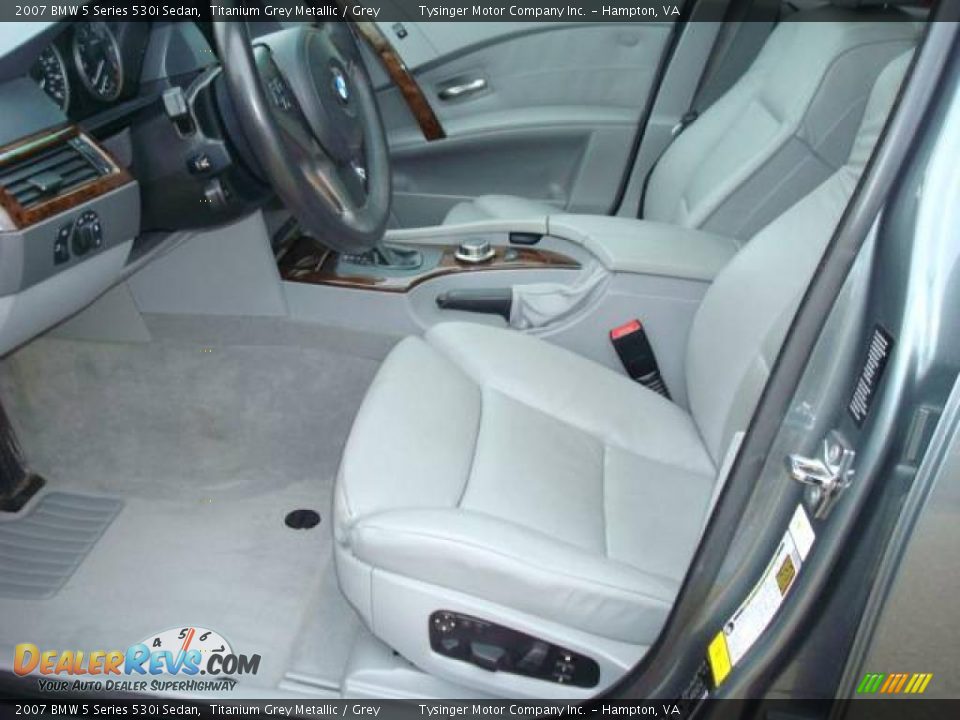 2007 BMW 5 Series 530i Sedan Titanium Grey Metallic / Grey Photo #10