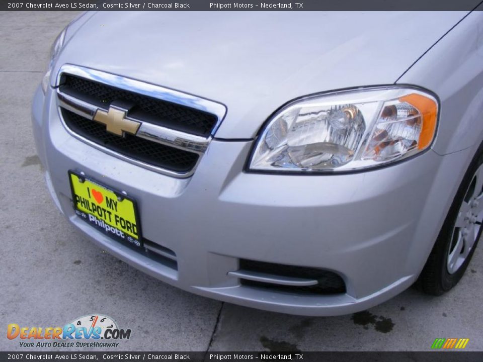 2007 Chevrolet Aveo LS Sedan Cosmic Silver / Charcoal Black Photo #12